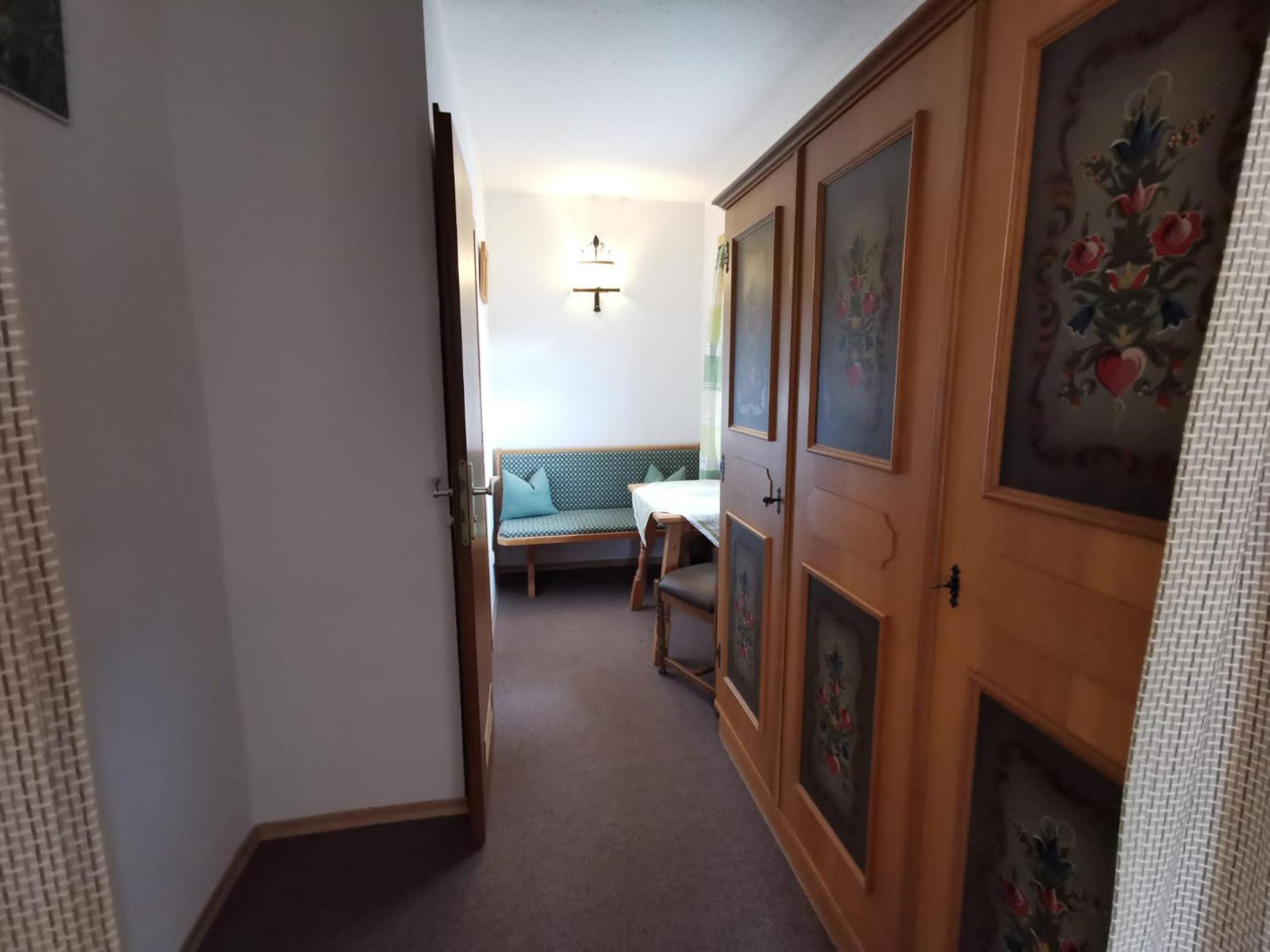 Pfeiffer Alm Am Sonnenhang Mit Blick Auf Die Zugspitze Garmisch-Partenkirchen Chambre photo