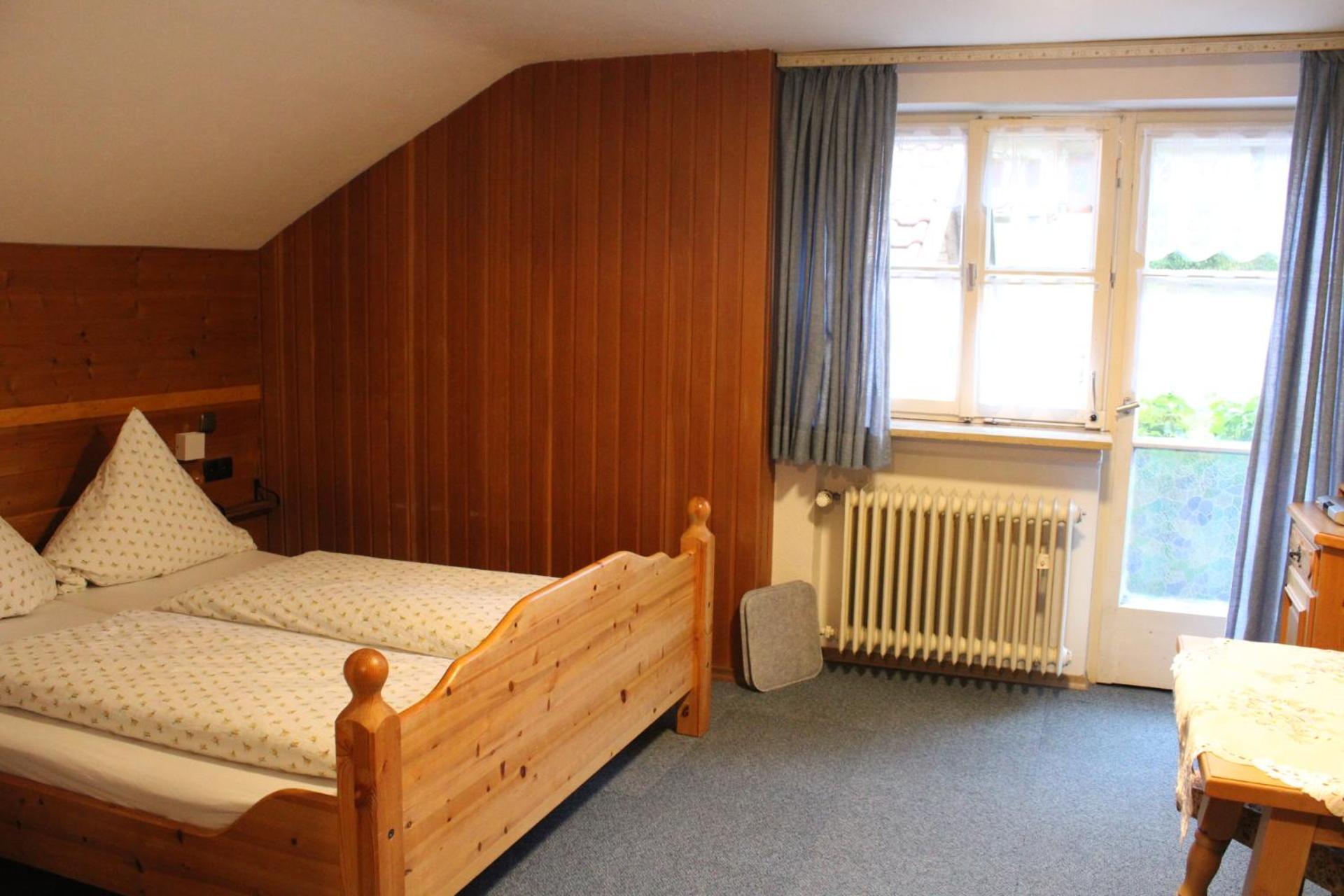 Pfeiffer Alm Am Sonnenhang Mit Blick Auf Die Zugspitze Garmisch-Partenkirchen Chambre photo